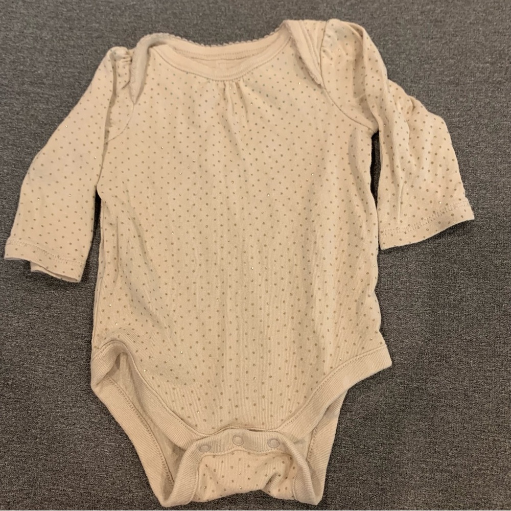 ☀️ 3/$15 Gap Polka Dot Glitter Long Sleeve Brown Onesie